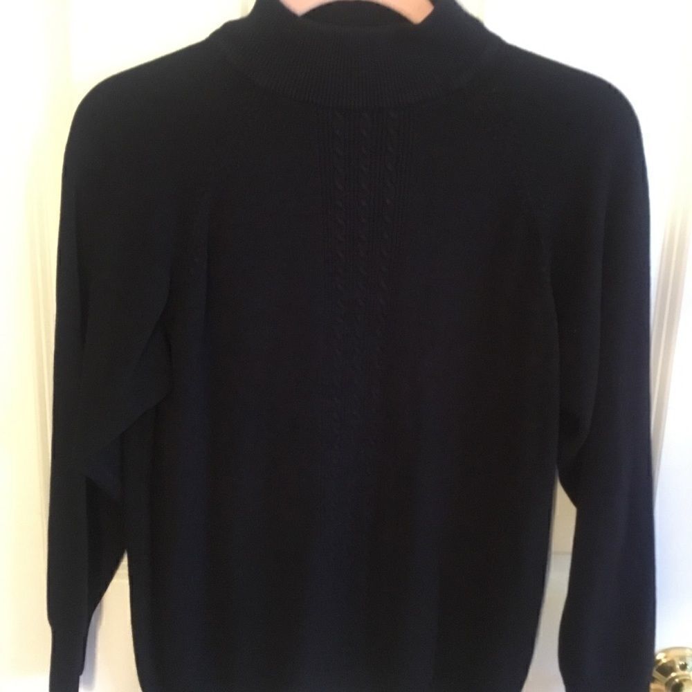 NWOT Maggie Lawrence Women’s S Black Sweater Top S